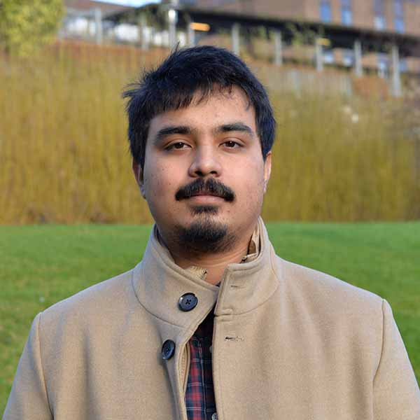 Karthik Nagendra高级机械工程学生
